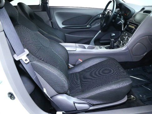 Used 2001 Toyota Celica GT image 30