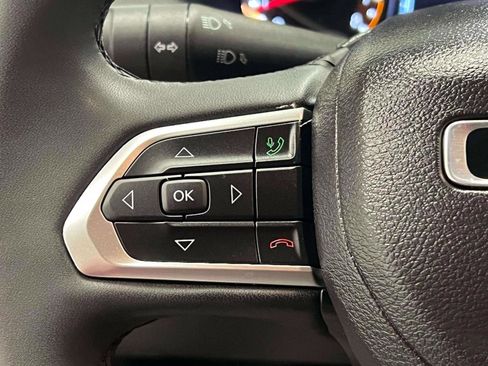 Used 2022 Jeep Compass Latitude AWD/4WD image 21