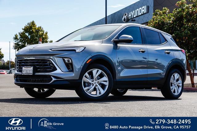 Used 2025 Buick Encore GX Preferred FWD image 1