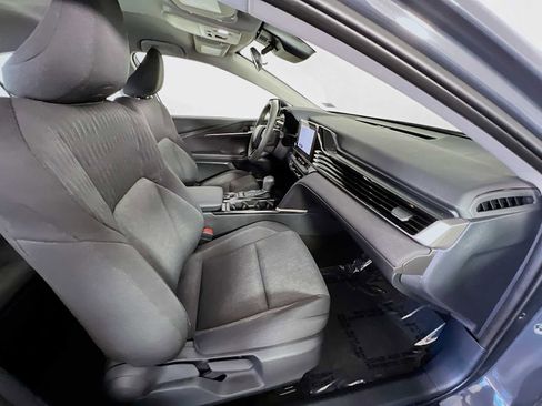 Used 2025 Toyota Camry LE FWD image 26