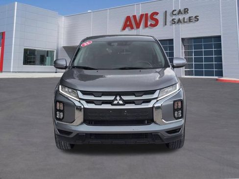 Used 2025 Mitsubishi Outlander Sport SE AWD/4WD image 2