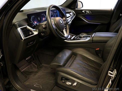 Certified 2024 BMW X5 xDrive40i w/ Executive Package image 11