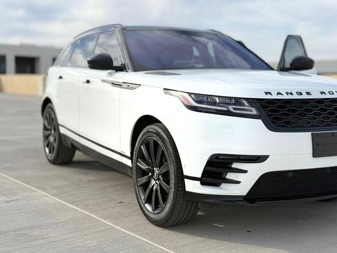 Used 2018 Land Rover Range Rover Velar R-Dynamic SE image 17