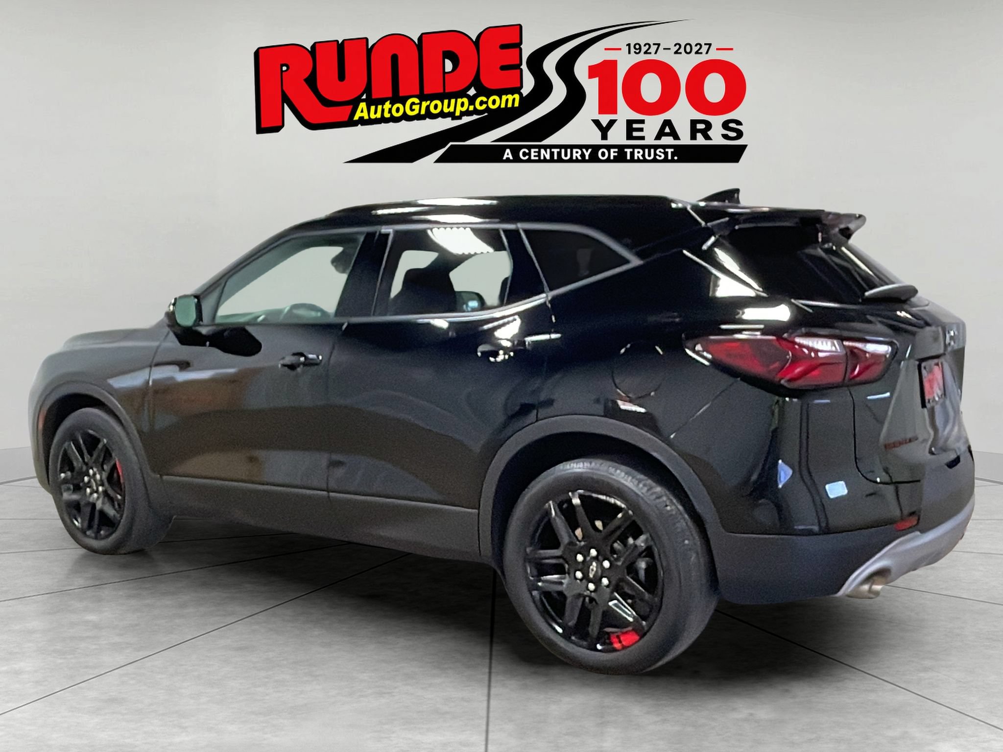 Used 2021 Chevrolet Blazer LT w/ Redline Edition AWD/4WD image 3