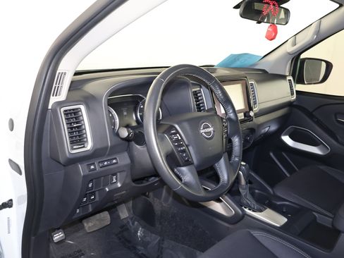 Used 2022 Nissan Frontier SV image 40