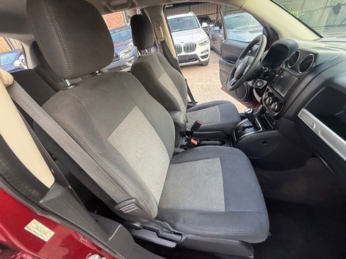 Used 2017 Jeep Compass Sport w/ Power Value Group image 15