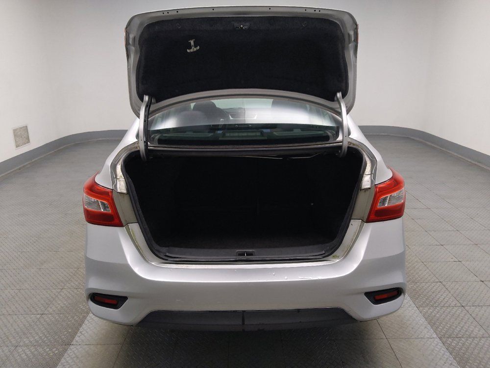 Used 2016 Nissan Sentra S FWD image 29