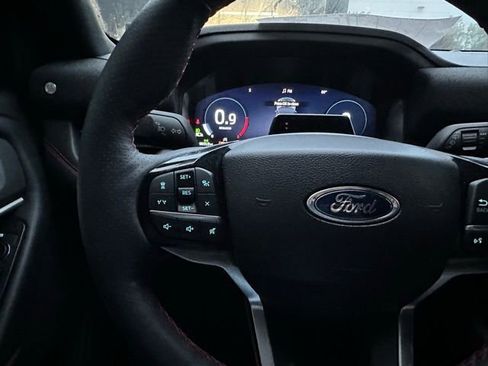 Used 2025 Ford Explorer ST-Line image 20