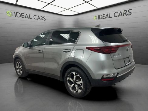 Used 2020 Kia Sportage LX FWD image 3
