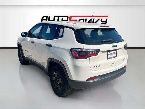 Used 2019 Jeep Compass Sport image 5