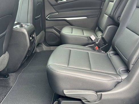 New 2026 Chevrolet Traverse LT w/ Driver Confidence Package image 14