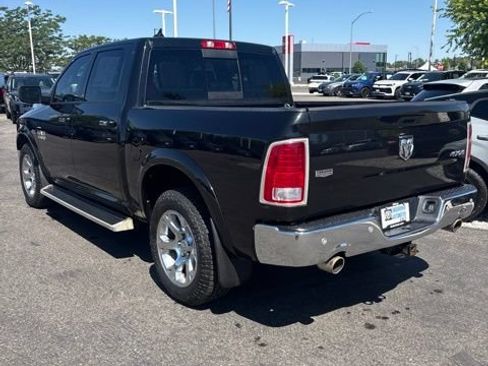 Used 2017 RAM 1500 Laramie w/ Convenience Group AWD/4WD image 7