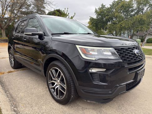 Used 2018 Ford Explorer Sport image 4