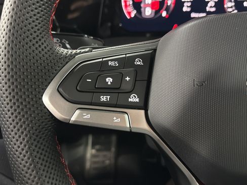 New 2026 Volkswagen GTI SE FWD image 22