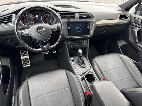 Used 2021 Volkswagen Tiguan SE R-Line image 18