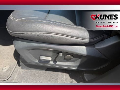 Used 2023 Ford Explorer Limited AWD/4WD image 13