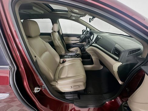 Used 2018 Honda Odyssey Touring image 33