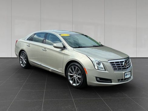Used 2013 Cadillac XTS FWD image 7