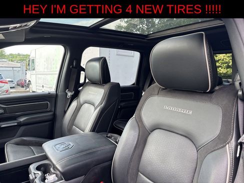 Used 2023 RAM 1500 Laramie AWD/4WD image 9