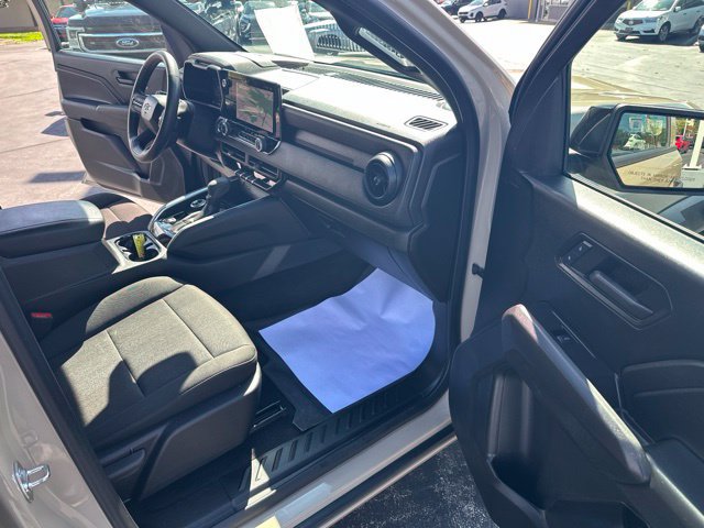 Used 2024 Chevrolet Colorado Trail Boss w/ Advanced Trailering Package AWD/4WD image 17