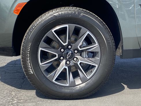 Used 2023 Chevrolet Tahoe Z71 image 36