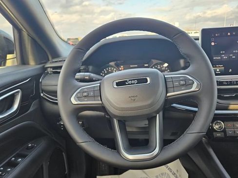 New 2026 Jeep Compass Latitude AWD/4WD image 14
