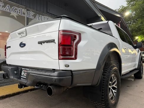 Used 2017 Ford F150 Raptor w/ Equipment Group 802A Luxury AWD/4WD image 3