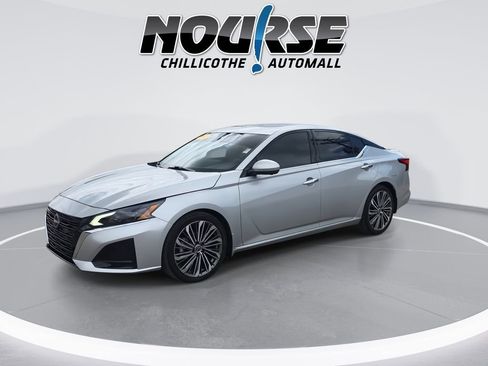 Used 2023 Nissan Altima 2.5 SL FWD image 4