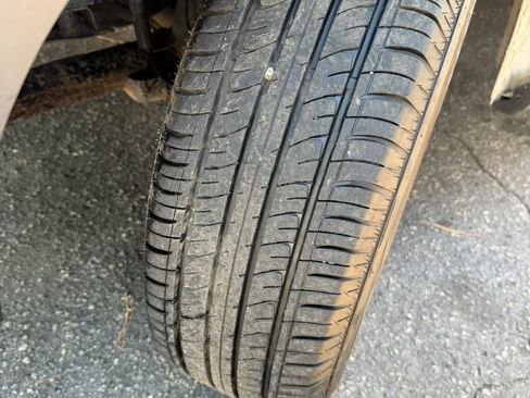 Used 2018 Ford Transit 250 130 Low Roof RWD image 34