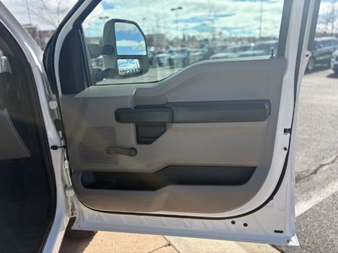Used 2017 Ford F350 XL AWD/4WD image 12