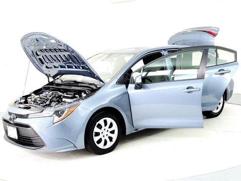 Certified 2024 Toyota Corolla LE image 10