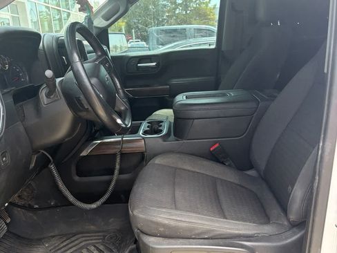 Used 2021 Chevrolet Silverado 1500 LT Trail Boss w/ Bed Protection Package AWD/4WD image 8