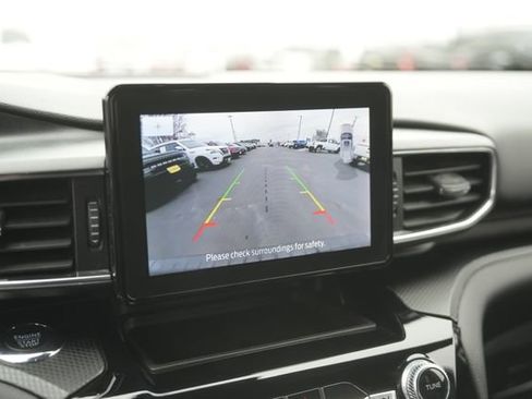 Used 2022 Ford Explorer ST image 26