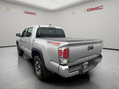 Used 2020 Toyota Tacoma TRD Off-Road image 7