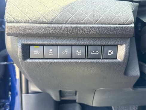 Used 2025 Toyota Camry XLE w/ Premium Plus Package FWD image 26