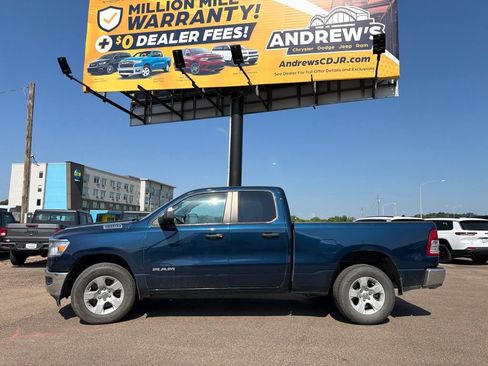Used 2023 RAM 1500 Big Horn w/ Trailer Tow Group RWD image 2