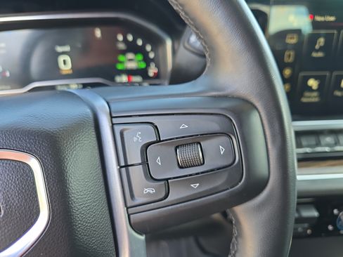 Used 2023 GMC Sierra 1500 SLE AWD/4WD image 28