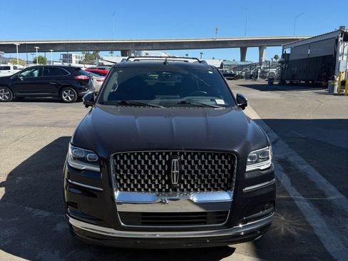 Certified 2023 Lincoln Navigator L Black Label AWD/4WD image 5