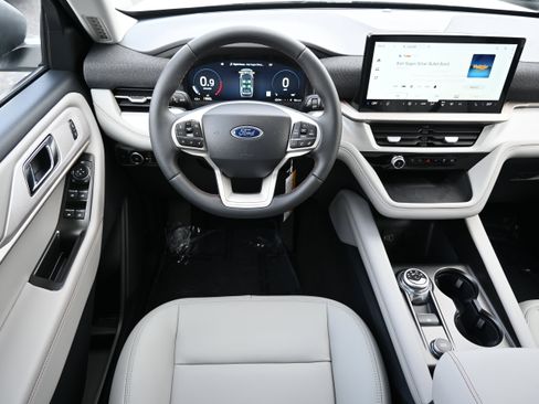 New 2026 Ford Explorer Active w/ Active Comfort Package image 20
