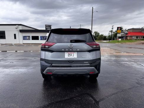 Used 2023 Nissan Rogue SV AWD/4WD image 4