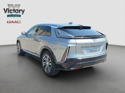 Used 2024 Cadillac Lyriq Luxury RWD image 15
