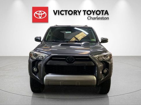Used 2021 Toyota 4Runner TRD Off-Road Premium w/ Moonroof Package AWD/4WD image 8