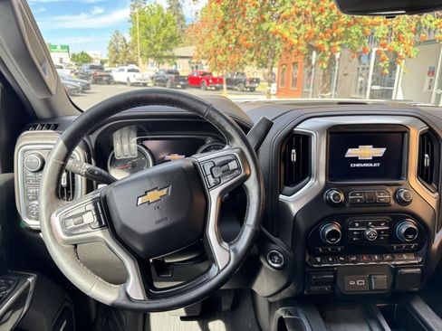 Used 2020 Chevrolet Silverado 3500 LTZ w/ LTZ Premium Package AWD/4WD image 14