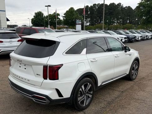 Used 2022 Kia Sorento SX AWD/4WD image 4