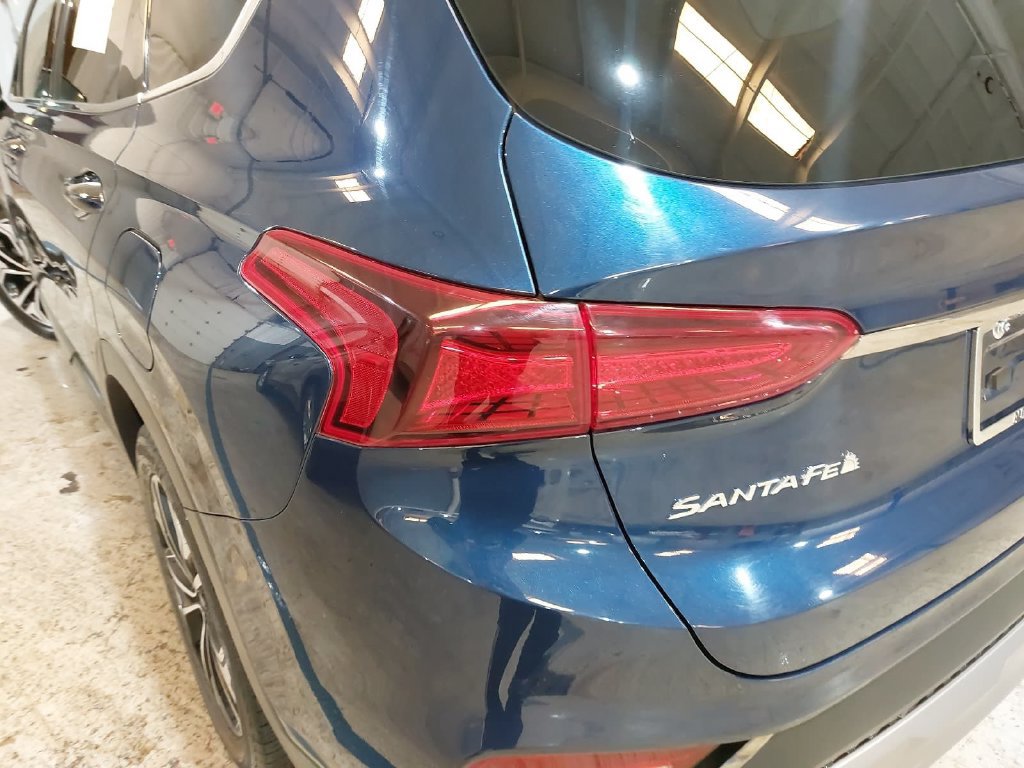 Used 2020 Hyundai Santa Fe Limited FWD image 29