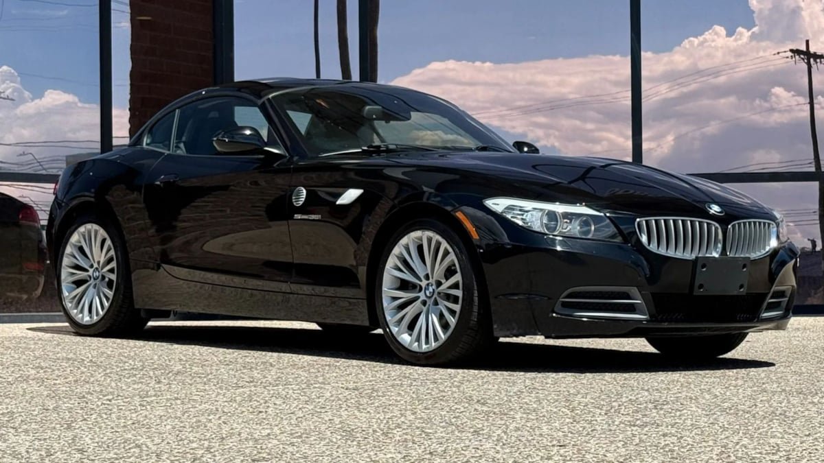 Used 2012 BMW Z4 sDrive35i RWD image 24