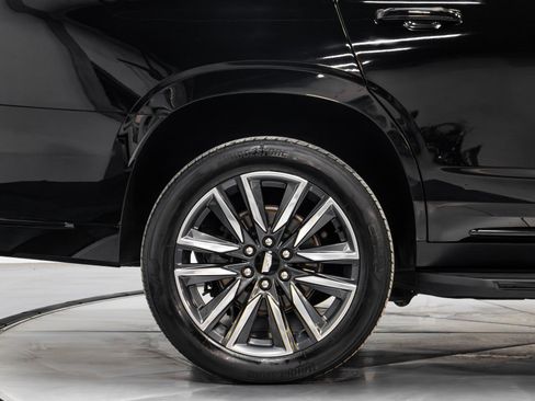 Used 2022 Cadillac Escalade Sport w/ Touring Package image 16