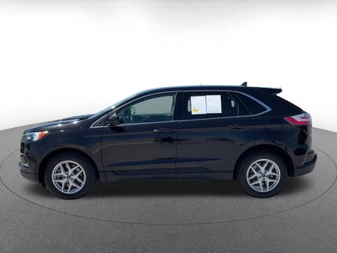 Used 2024 Ford Edge SEL AWD/4WD image 9