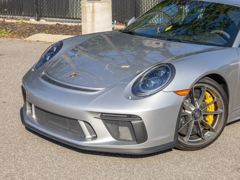 Used 2018 Porsche 911 GT3 RWD image 9