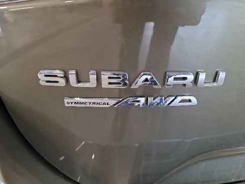 Used 2023 Subaru Forester Limited AWD/4WD image 15